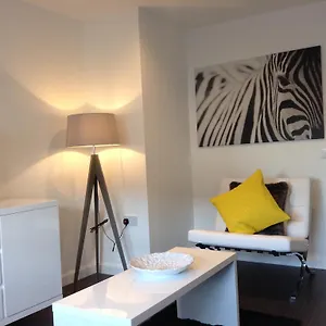  Apartment Mode - Urquhart Court United Kingdom