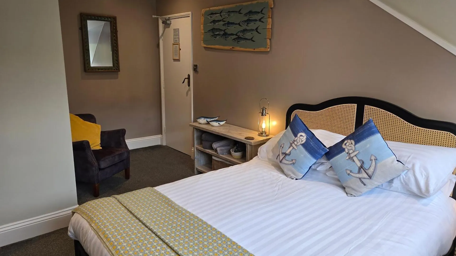 Ashburton House - B&B Scarborough 4*,